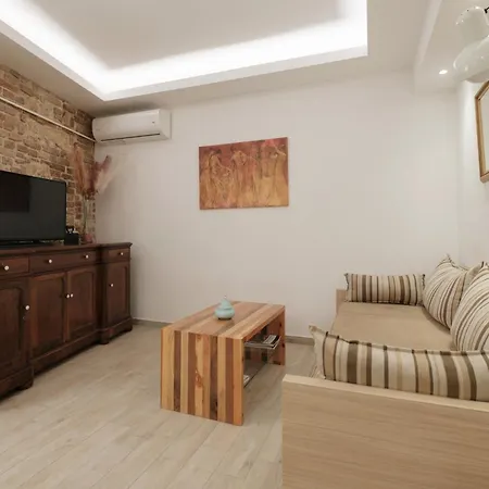 Holiday home Elieta Corfu Town Family House 1 *